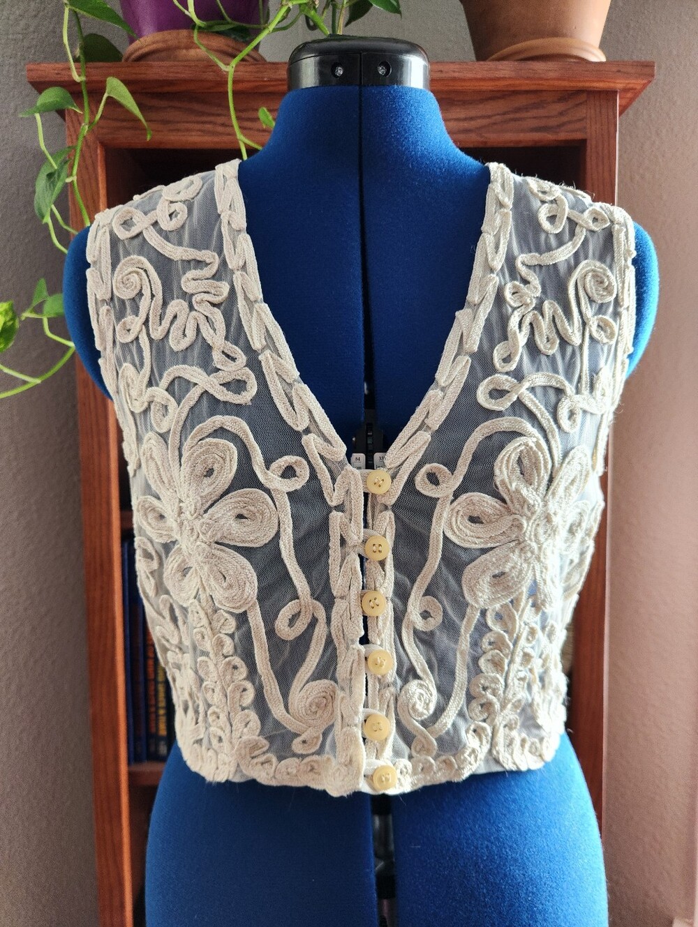 Vintage Bijoux Blues 90s Boho Sheer Mesh Soutache Cord Vest Cream Medium